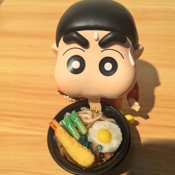 10cm Kawaii Crayon Shin-chan D - مراجعة Car Accessories Girl وسعره