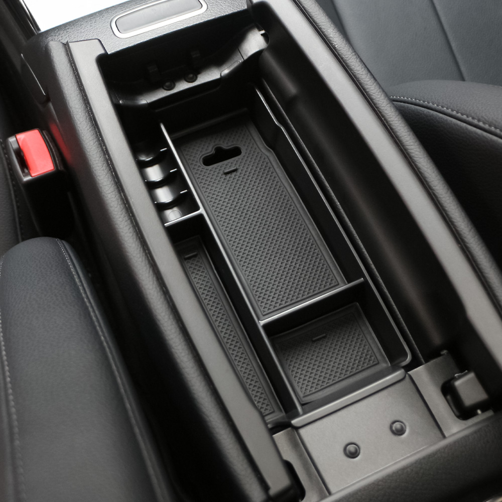 Car Armrest Storage Box Tray f - مراجعة Car Accessories Essentials وسعره